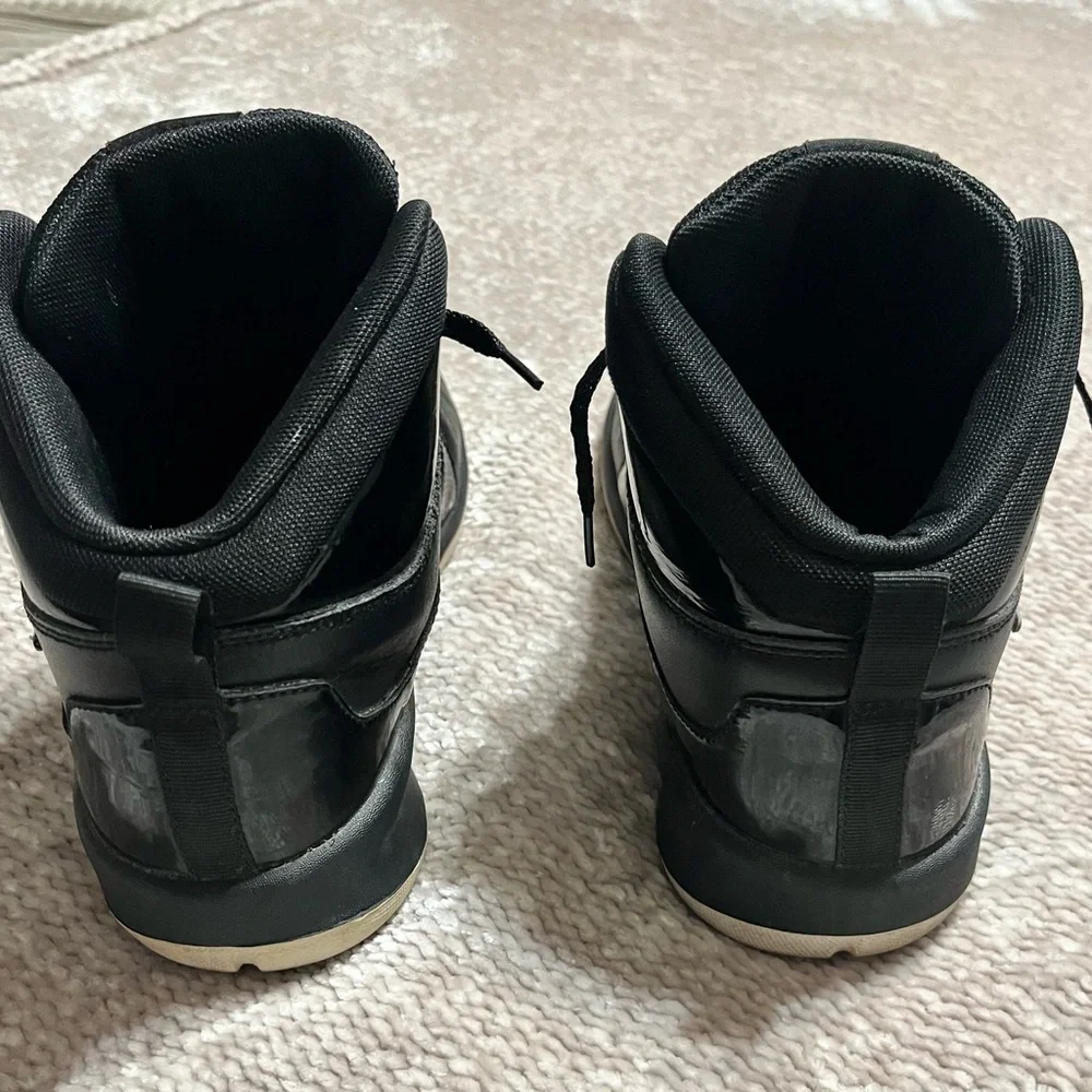 NIKE Swoosh Leather High Top Sneakers